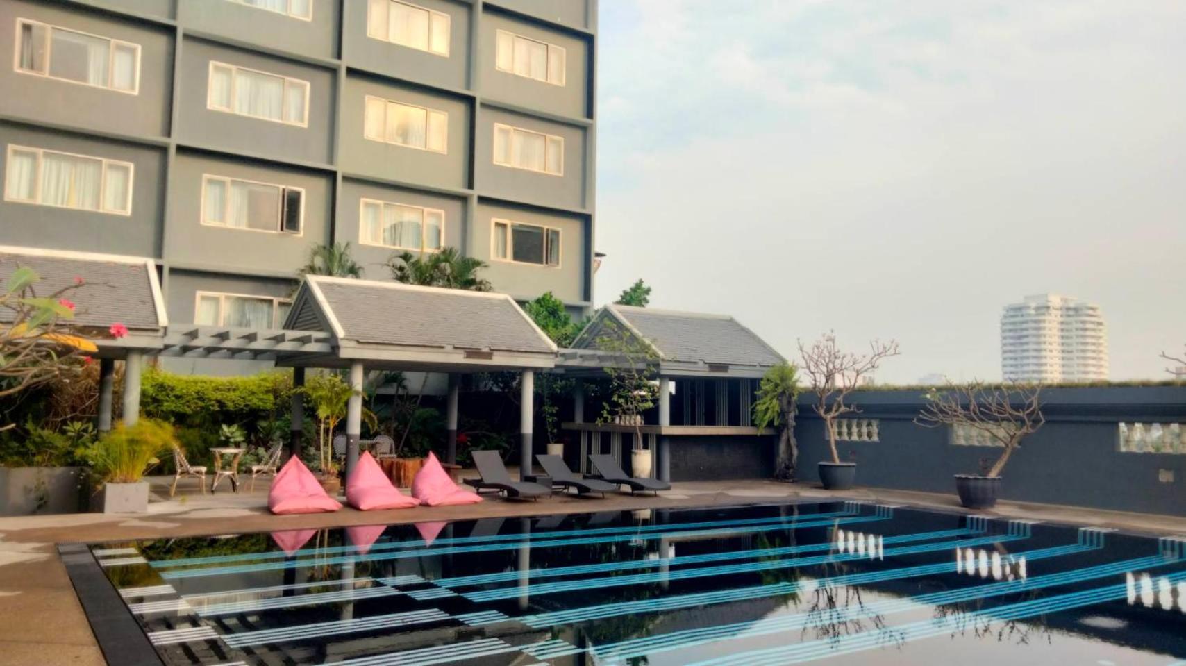Witz Bangkok Ramkhamhaeng Otel Dış mekan fotoğraf