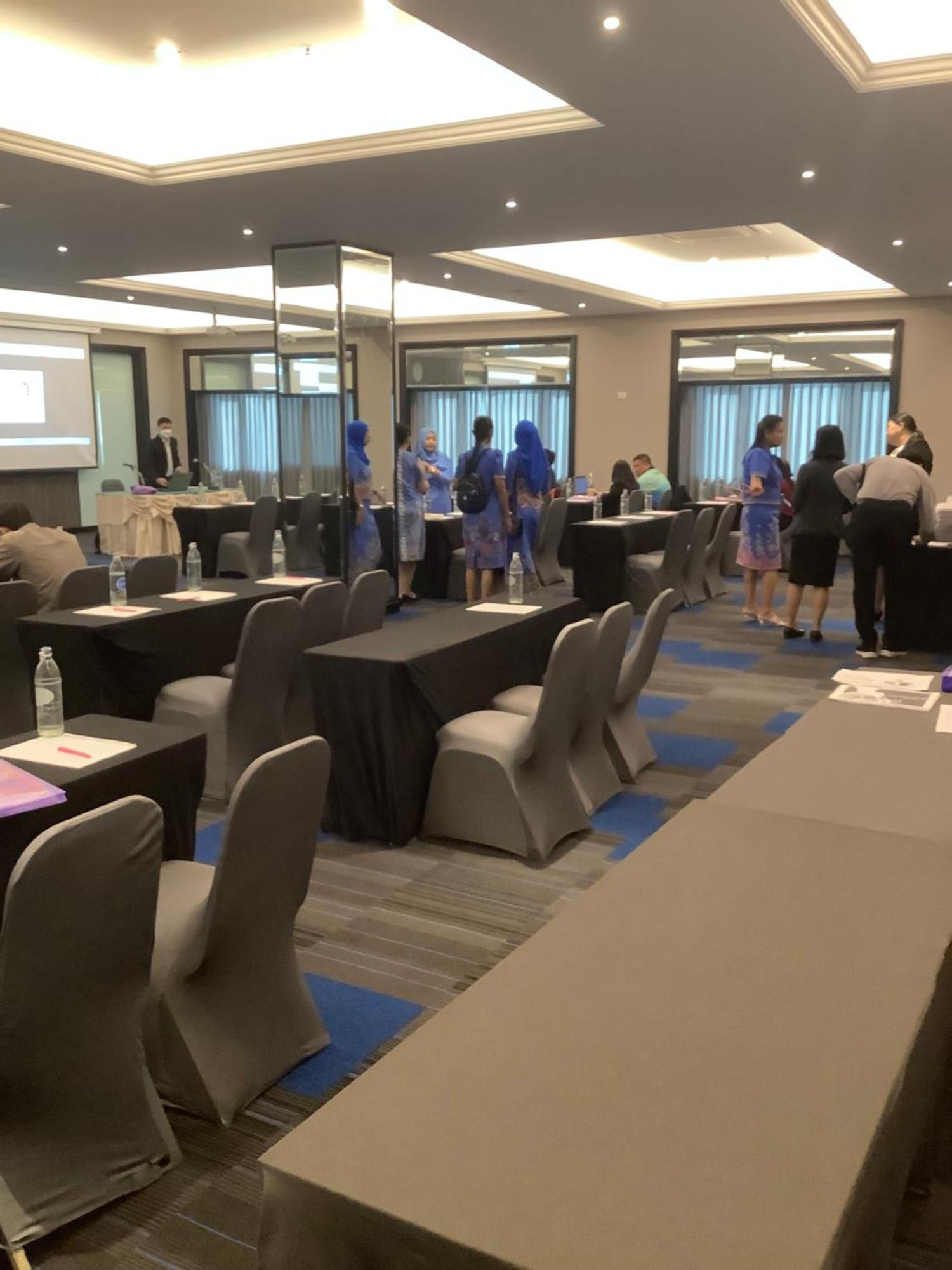 Witz Bangkok Ramkhamhaeng Otel Dış mekan fotoğraf